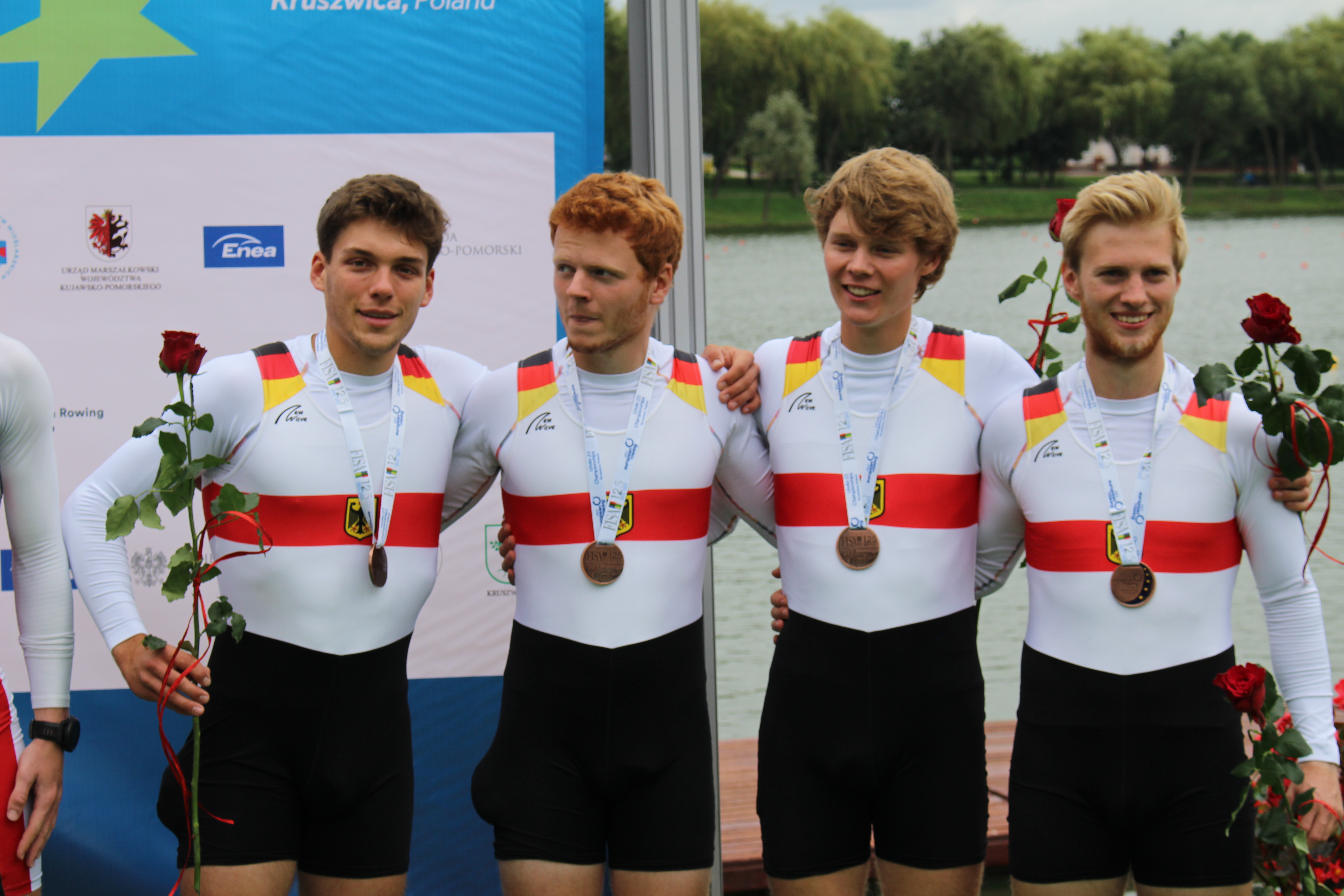 Ruderteam nach einer Regatta